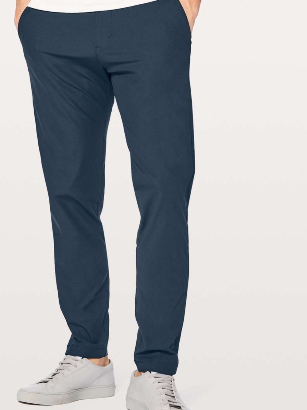 Lululemon Men's Commission Slim Pant in Navy Warpstreme Size 32 28.5" Inseam